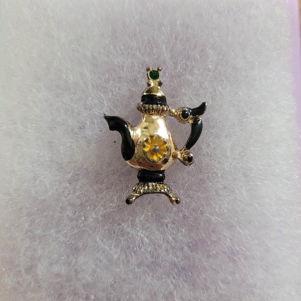 Vintage  Hand Painted Teapot Brooch
